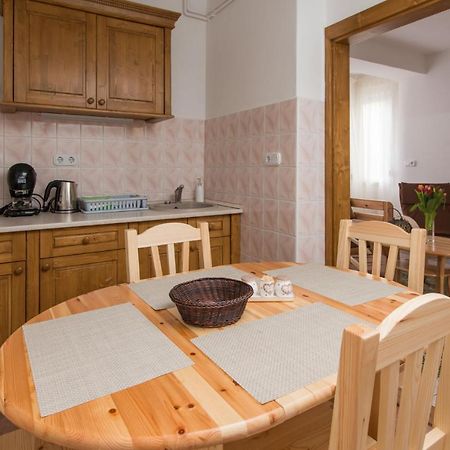 Hajdu Apartman 3. Hajduszoboszlo Bagian luar foto