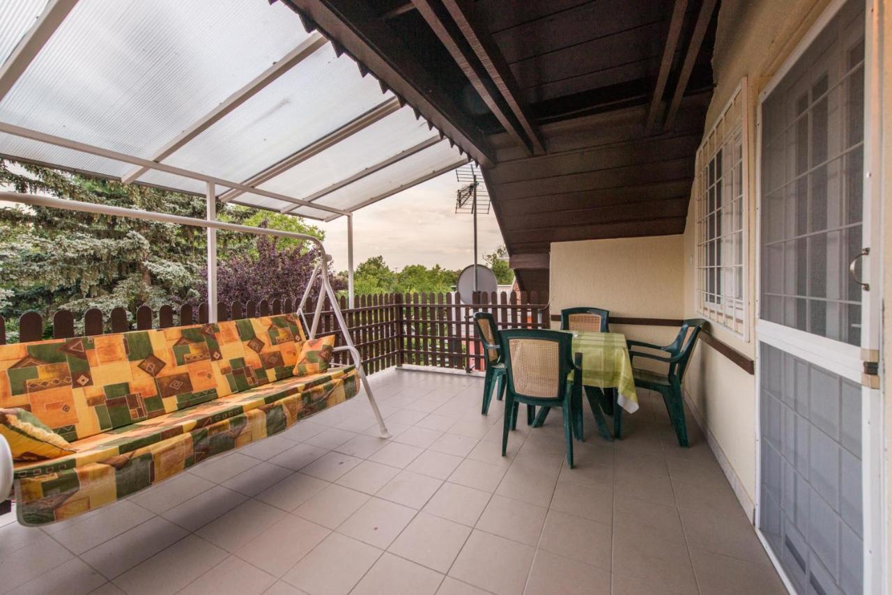 Hajdu Apartman 3. Hajduszoboszlo Bagian luar foto